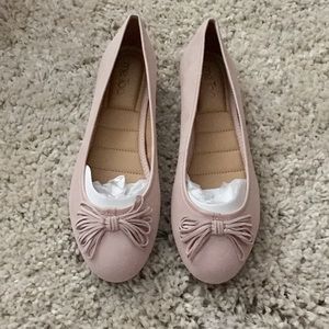 ...me Too Suede Flats